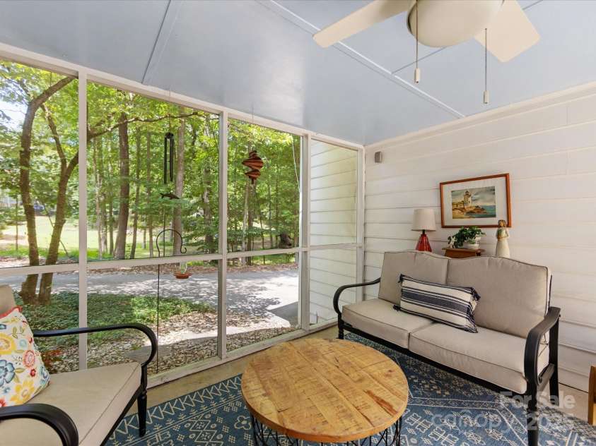 1119 Holleybank Drive, Matthews, NC 28105.  MLS# CAR4273481, YatesRealty ID 23802. 