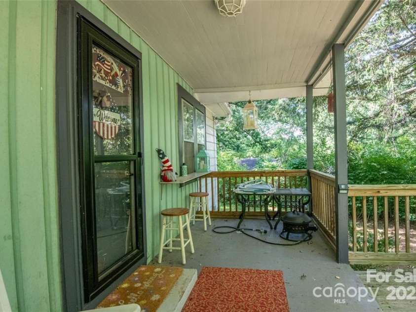 47 Campground Road, Asheville, NC 28805.  MLS# CAR4276205, YatesRealty ID 23803. 