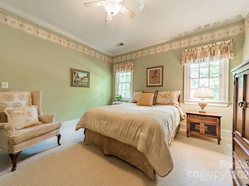 4646 Eagle Pointe Court, Denver, NC 28037.  MLS# CAR4240502, YatesRealty ID 23804. 