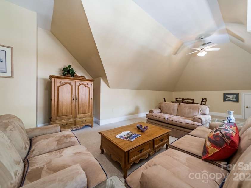 4646 Eagle Pointe Court, Denver, NC 28037.  MLS# CAR4240502, YatesRealty ID 23804. 