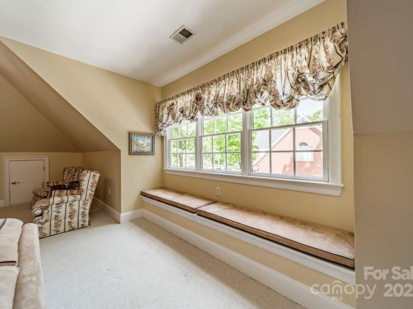 4646 Eagle Pointe Court, Denver, NC 28037.  MLS# CAR4240502, YatesRealty ID 23804. 