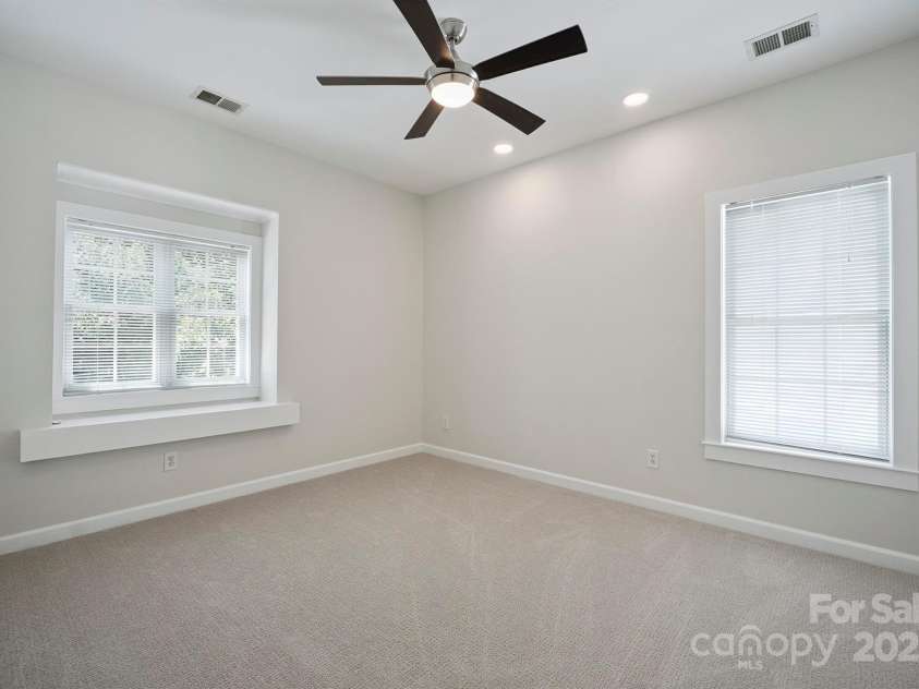 20444 Greenway Heights Drive, Cornelius, NC 28031.  MLS# CAR4274002, YatesRealty ID 23805. 