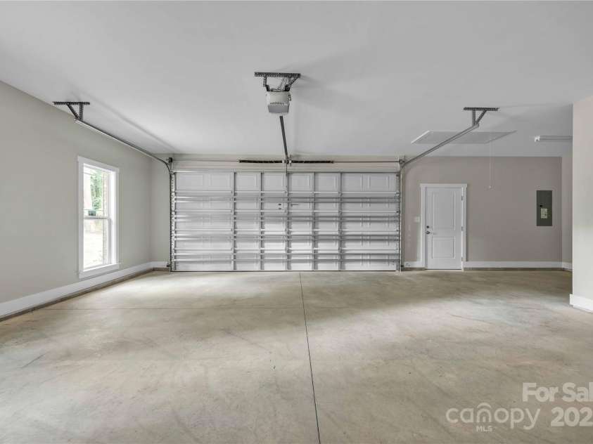 222 Elm Street, Mocksville, NC 27028.  MLS# CAR4275748, YatesRealty ID 23806. 