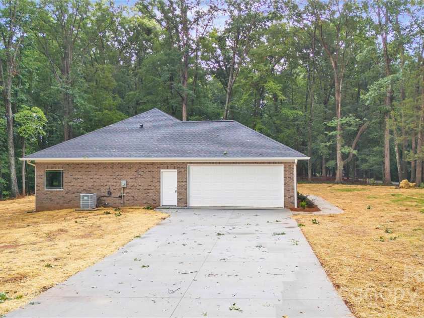 222 Elm Street, Mocksville, NC 27028.  MLS# CAR4275748, YatesRealty ID 23806. 