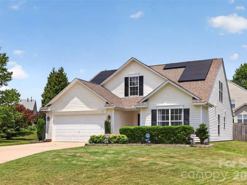 110 Humbold Place, Mooresville, NC 28115.  MLS# CAR4403086, YatesRealty ID 23807. 