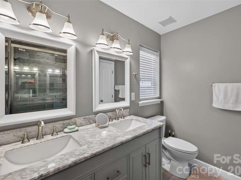110 Humbold Place, Mooresville, NC 28115.  MLS# CAR4403086, YatesRealty ID 23807. 