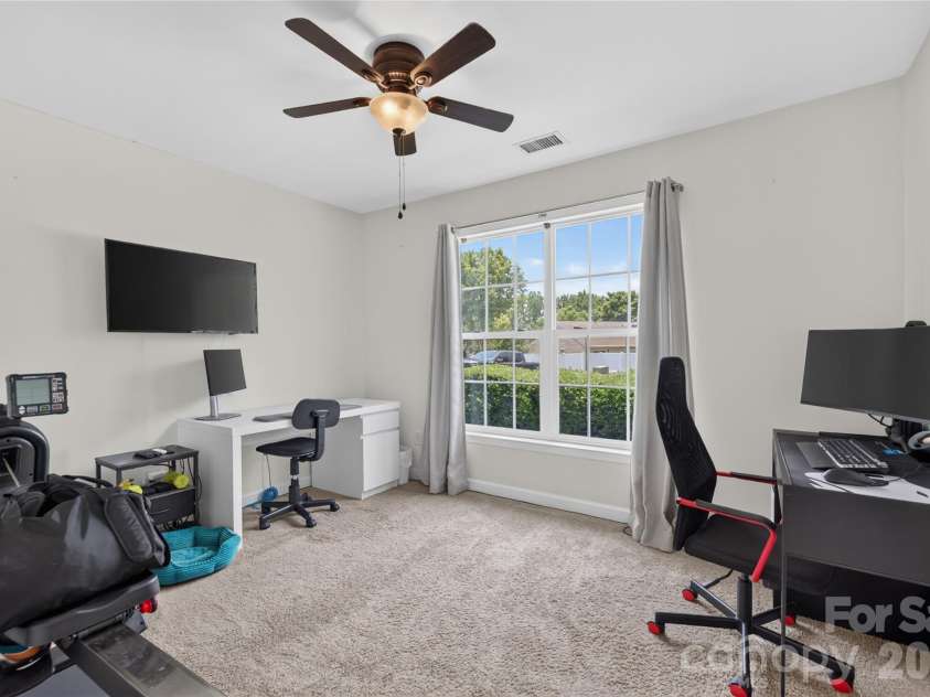 110 Humbold Place, Mooresville, NC 28115.  MLS# CAR4403086, YatesRealty ID 23807. 