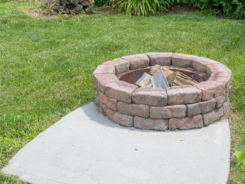 106 Beaver Dam Drive, Mills River, NC 28759.  MLS# CAR4271266, YatesRealty ID 23809. 