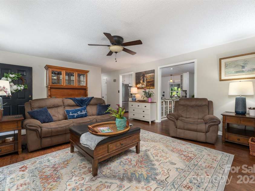 26 Foxberry Drive, Arden, NC 28704.  MLS# CAR4325945, YatesRealty ID 2381. Living Room