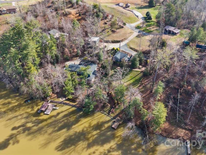 60 Sigmon Drum Road, Hickory, NC 28601.  MLS# CAR4208475, YatesRealty ID 2381. 