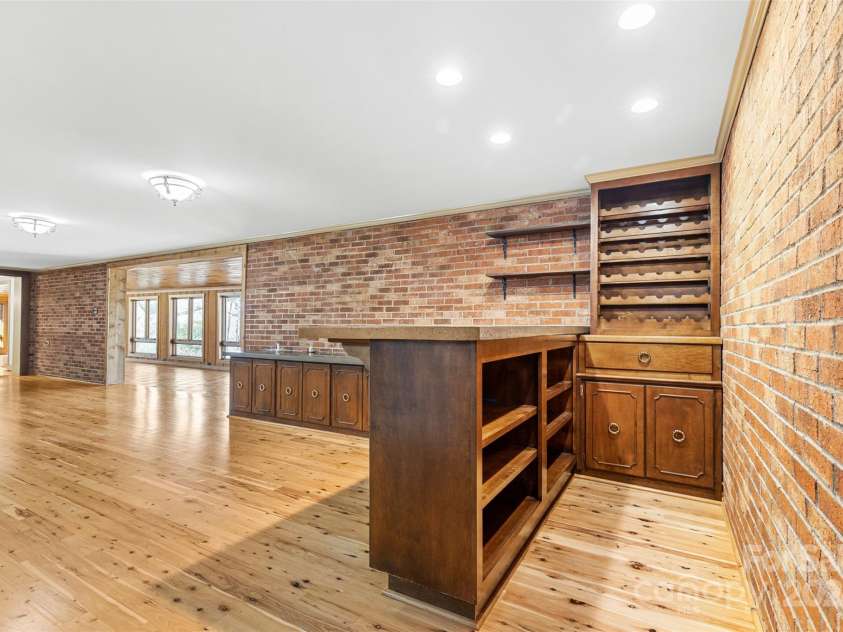 60 Sigmon Drum Road, Hickory, NC 28601.  MLS# CAR4208475, YatesRealty ID 2381. 