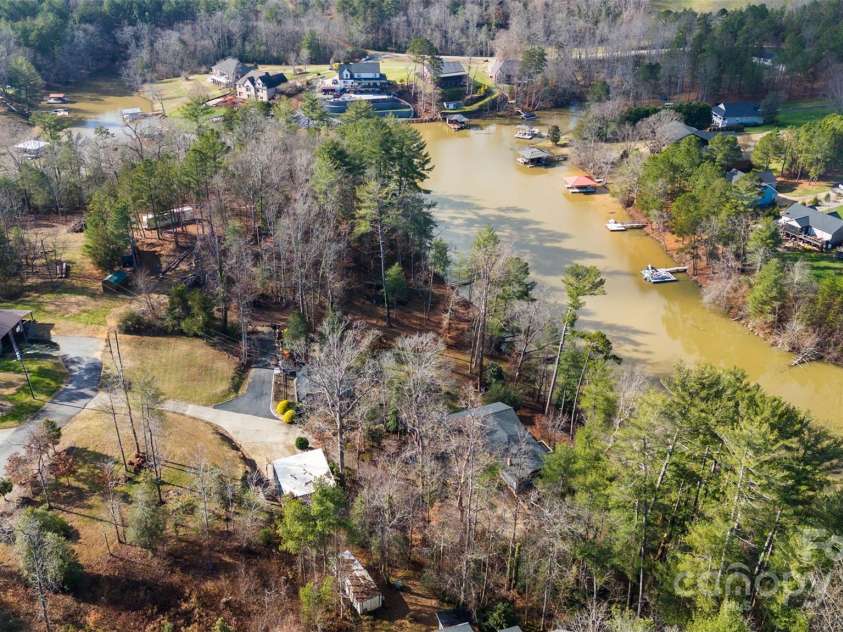 60 Sigmon Drum Road, Hickory, NC 28601.  MLS# CAR4208475, YatesRealty ID 2381. 