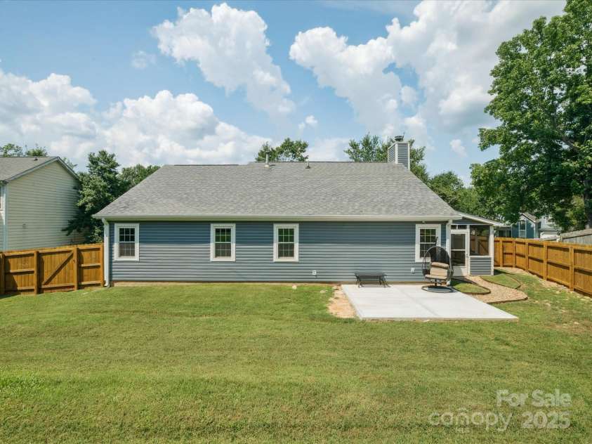 8323 Bedford Green Lane, Charlotte, NC 28215.  MLS# CAR4275537, YatesRealty ID 23810. Rear Exterior