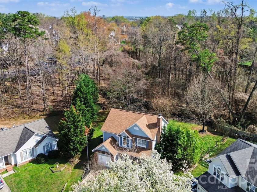 3100 Burkston Road, Charlotte, NC 28269.  MLS# CAR4357725, YatesRealty ID 23811. 