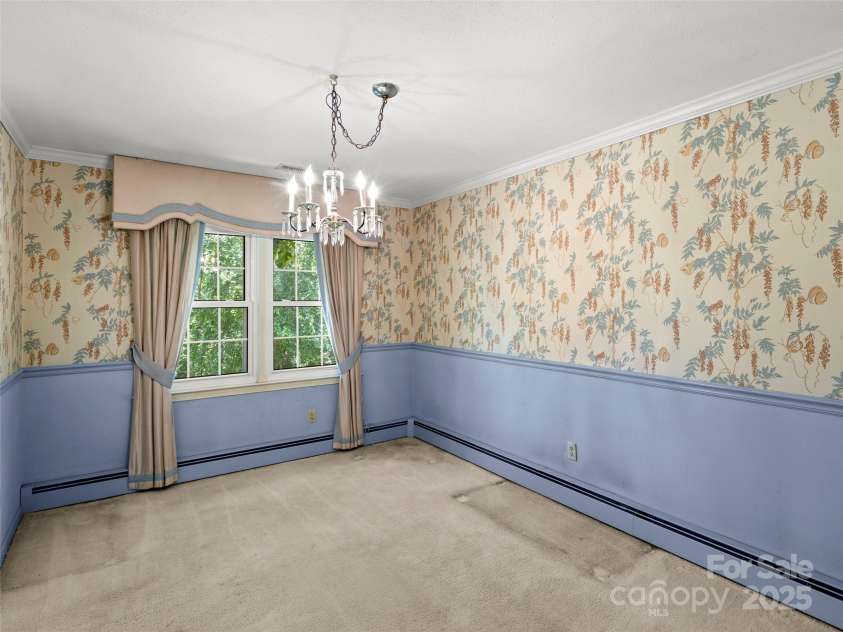 6 Ravenswood Road, Flat Rock, NC 28731.  MLS# CAR4276737, YatesRealty ID 23812. 