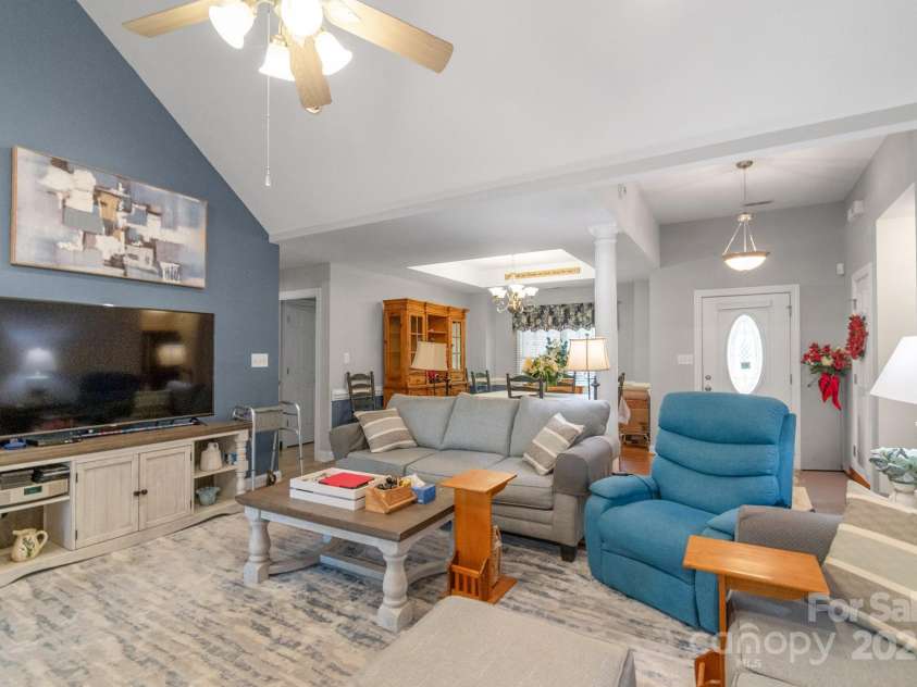 2020 Olde Towne Drive, Monroe, NC 28110.  MLS# CAR4255849, YatesRealty ID 23816. 