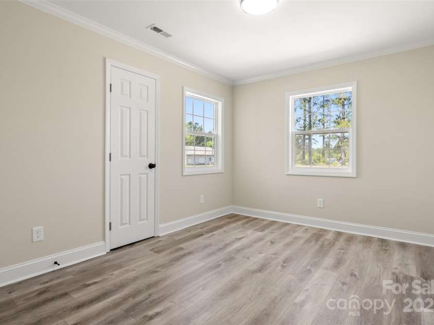 6525 Kershaw Camden Highway, Heath Springs, SC 29058.  MLS# CAR4247246, YatesRealty ID 23817. Bed 3