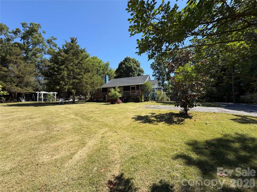 6228 Freedom Drive, Charlotte, NC 28214.  MLS# CAR4379897, YatesRealty ID 23819. FRONT