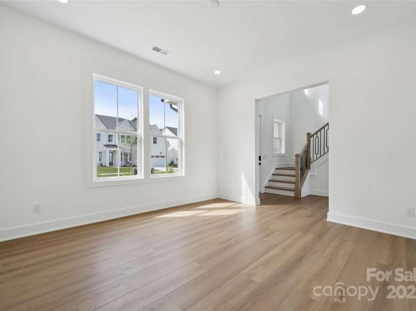 5111 Mint Harbor Way, Charlotte, NC 28269.  MLS# CAR4326116, YatesRealty ID 2382. Flex room