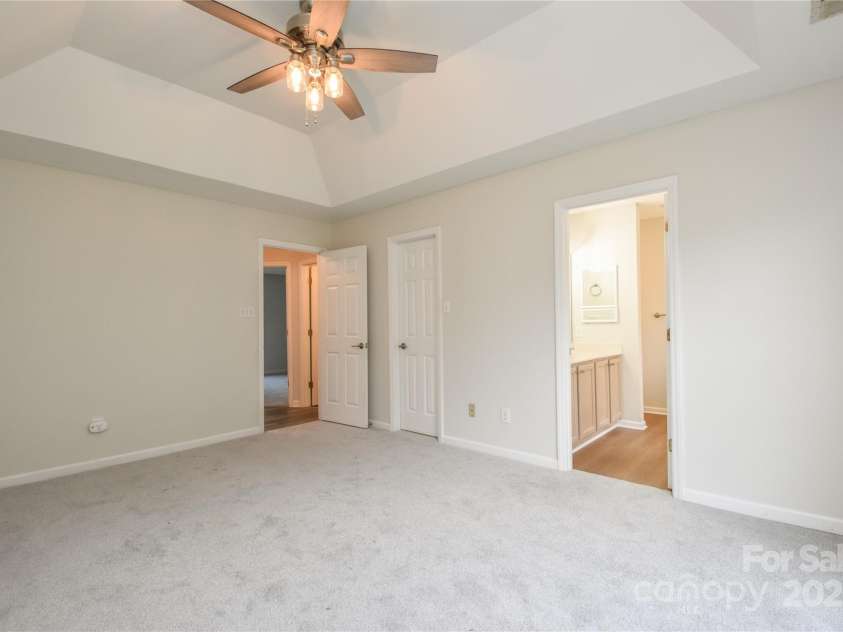 330 Kilmer Lane, Mooresville, NC 28115.  MLS# CAR4255974, YatesRealty ID 23820. 