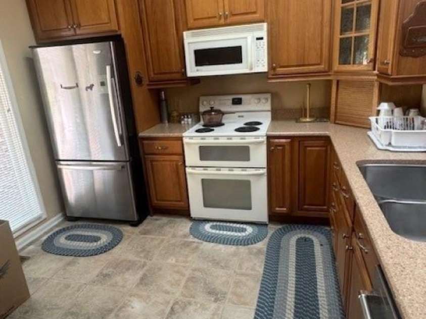 240 Goshen Terrace, Wilkesboro, NC 28697.  MLS# CAR4262846, YatesRealty ID 23821. Kitchen