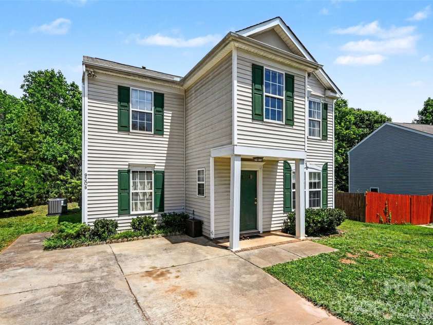 9306 Tiger Lily Lane, Charlotte, NC 28215.  MLS# CAR4380483, YatesRealty ID 23821. 