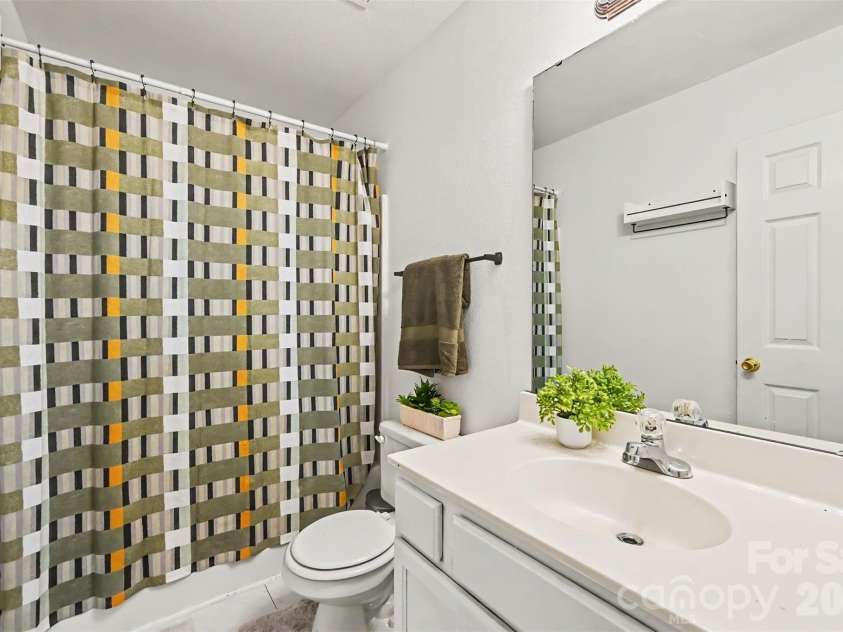 9306 Tiger Lily Lane, Charlotte, NC 28215.  MLS# CAR4380483, YatesRealty ID 23821. 