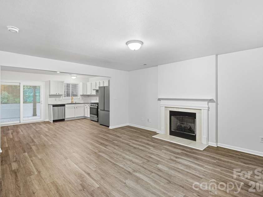 9306 Tiger Lily Lane, Charlotte, NC 28215.  MLS# CAR4429483, YatesRealty ID 23821. 
