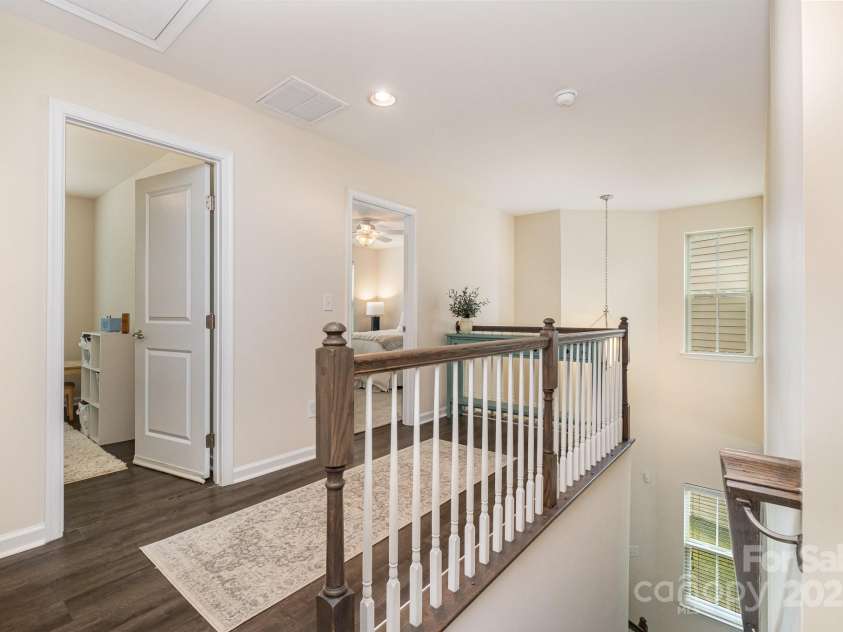 1825 Evergreen Drive, Charlotte, NC 28208.  MLS# CAR4269834, YatesRealty ID 23822. 