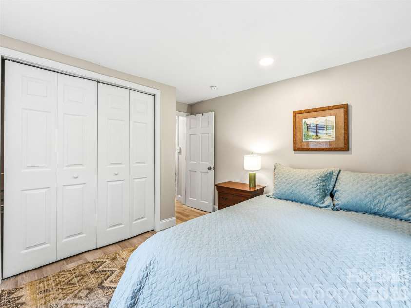 33 Kilpatrick Street, Brevard, NC 28712.  MLS# CAR4363437, YatesRealty ID 23823. 