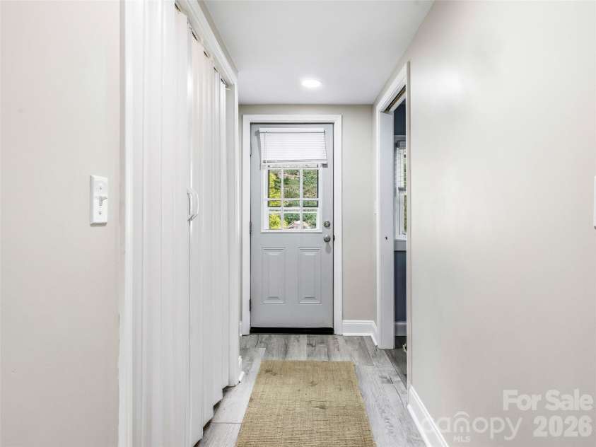 33 Kilpatrick Street, Brevard, NC 28712.  MLS# CAR4363437, YatesRealty ID 23823. 