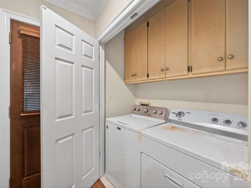 803 Woodmoore Lane, Kannapolis, NC 28081.  MLS# CAR4272480, YatesRealty ID 23824. 