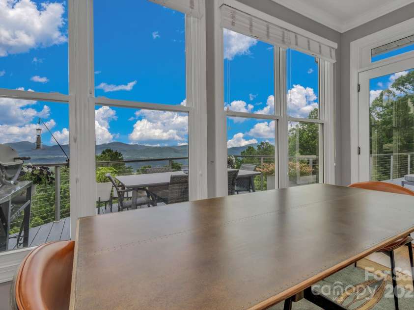 107 Stonegate Drive, Arden, NC 28704.  MLS# CAR4276294, YatesRealty ID 23825. 