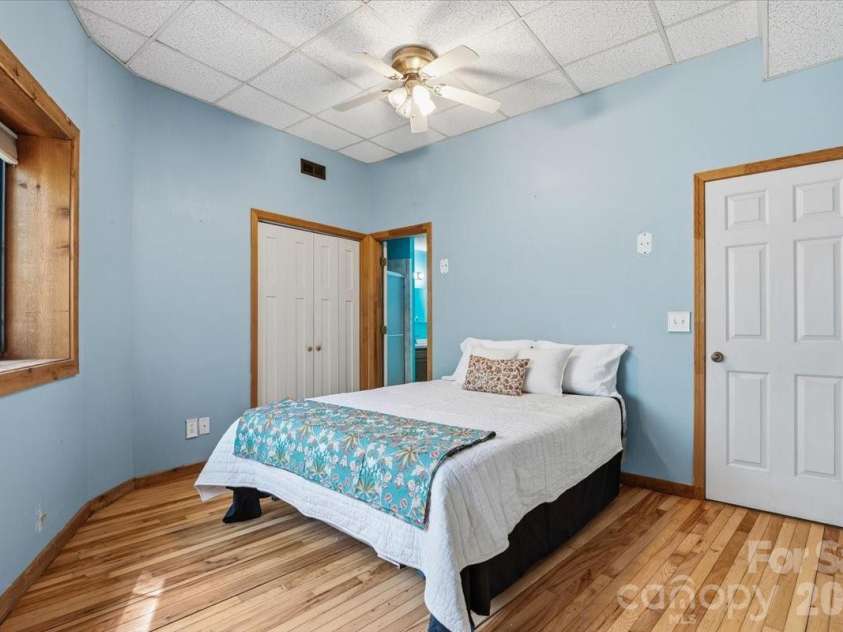 110 Leisure Mountain Road, Asheville, NC 28804.  MLS# CAR4374427, YatesRealty ID 23827. 