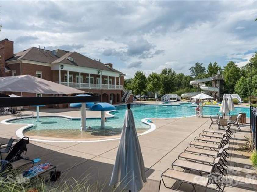 2103 Lytton Lane, Matthews, NC 28104.  MLS# CAR4276278, YatesRealty ID 23828. 