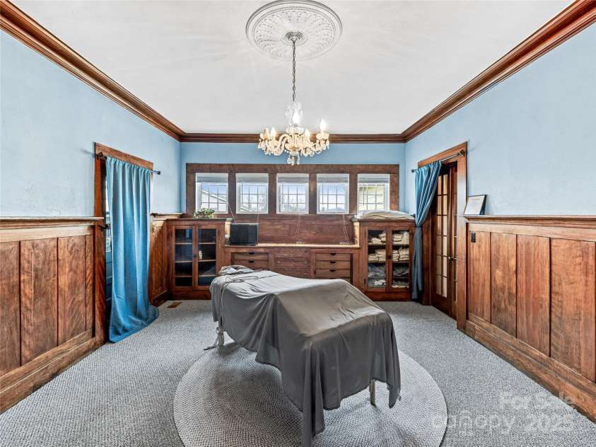 274 Main Street, Waynesville, NC 28786.  MLS# CAR4232923, YatesRealty ID 2383. 