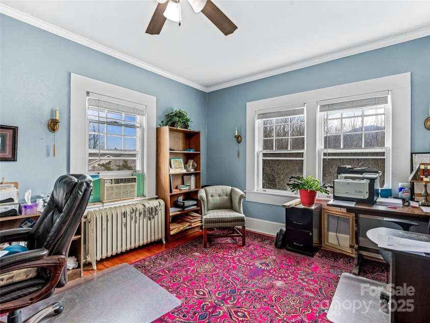 274 Main Street, Waynesville, NC 28786.  MLS# CAR4232923, YatesRealty ID 2383. 