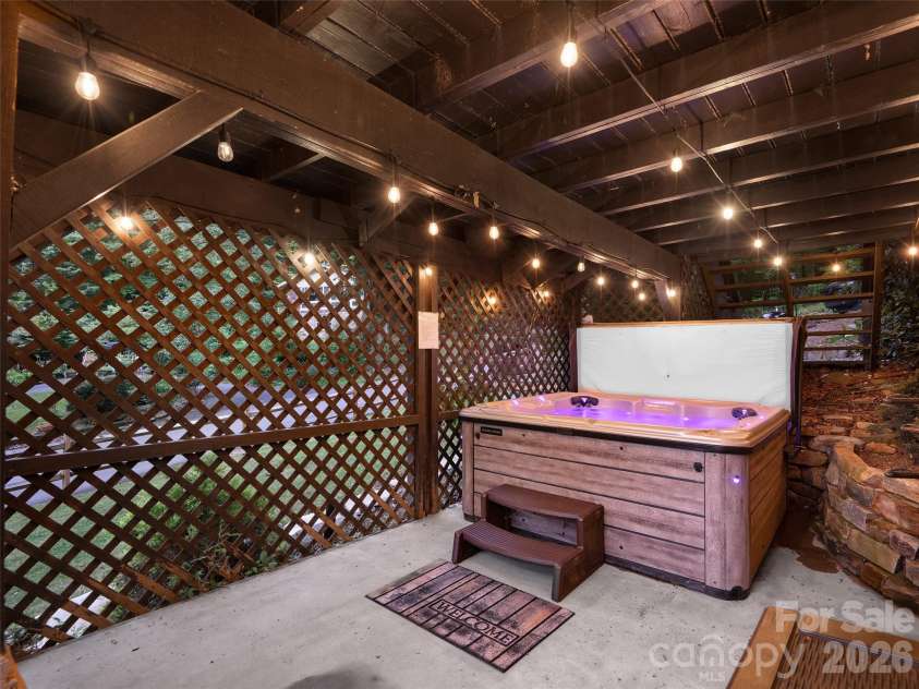 290 Dogwood Drive, Maggie Valley, NC 28751.  MLS# CAR4390974, YatesRealty ID 2383. 