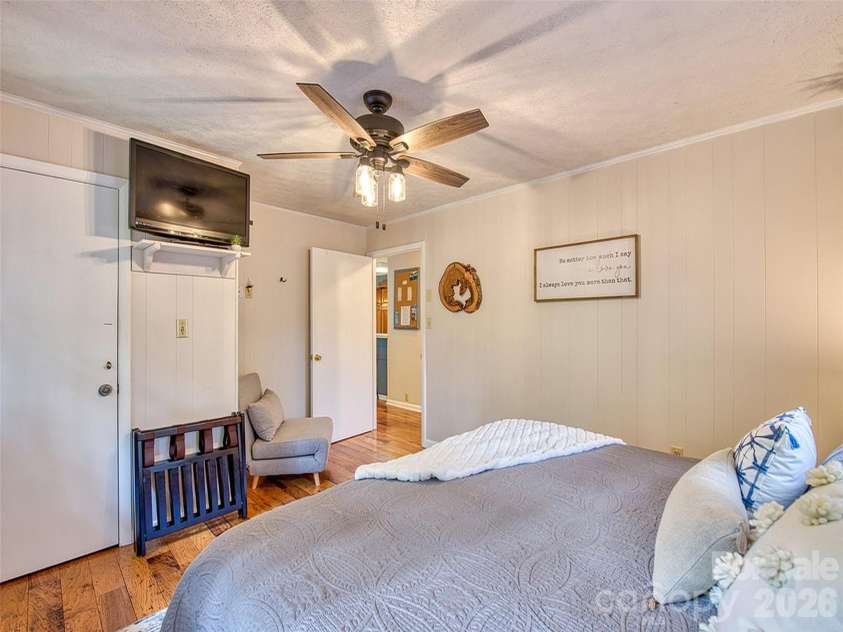 290 Dogwood Drive, Maggie Valley, NC 28751.  MLS# CAR4390974, YatesRealty ID 2383. 