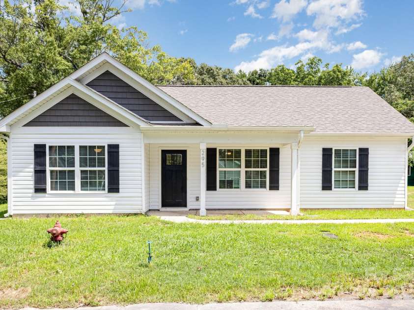 295 Colston Street, Albemarle, NC 28001.  MLS# CAR4276659, YatesRealty ID 23830. 
