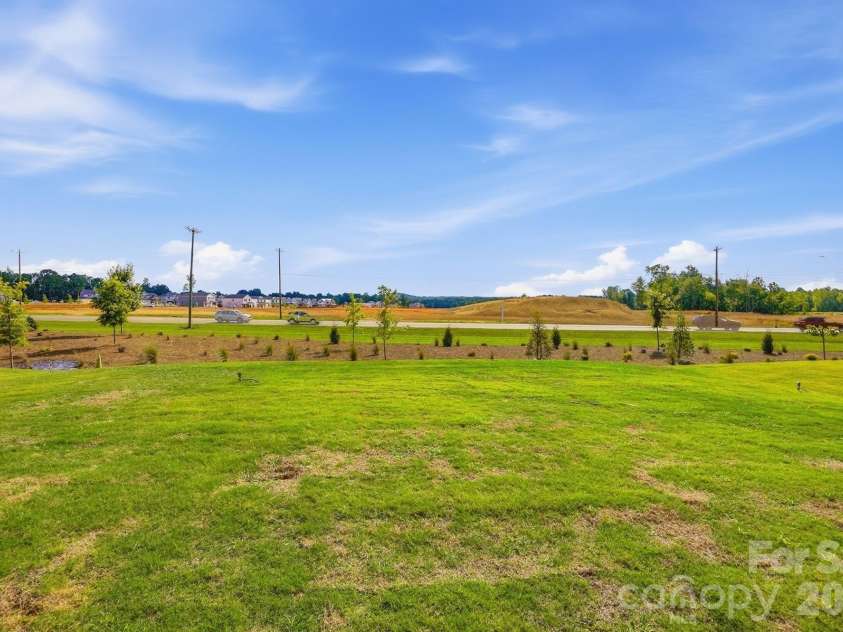 3077 Founding Fathers Drive, Gastonia, NC 28056.  MLS# CAR4335380, YatesRealty ID 23830. Backyard