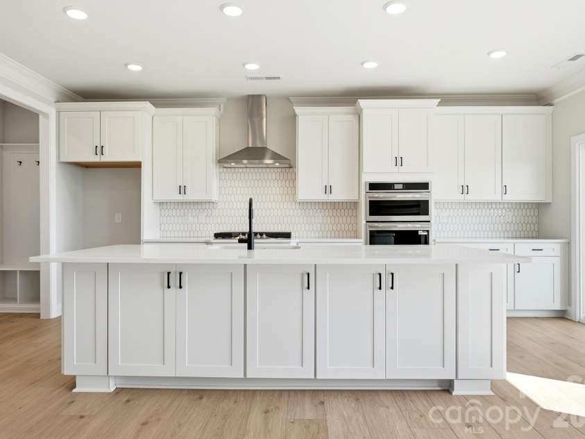 3077 Founding Fathers Drive, Gastonia, NC 28056.  MLS# CAR4335380, YatesRealty ID 23830. Kitchen