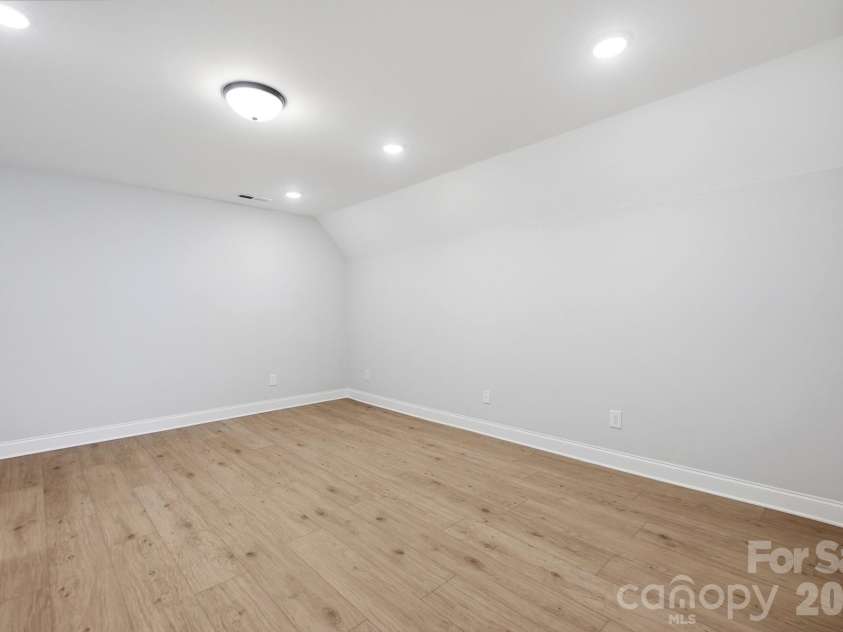 3077 Founding Fathers Drive, Gastonia, NC 28056.  MLS# CAR4335380, YatesRealty ID 23830. Loft