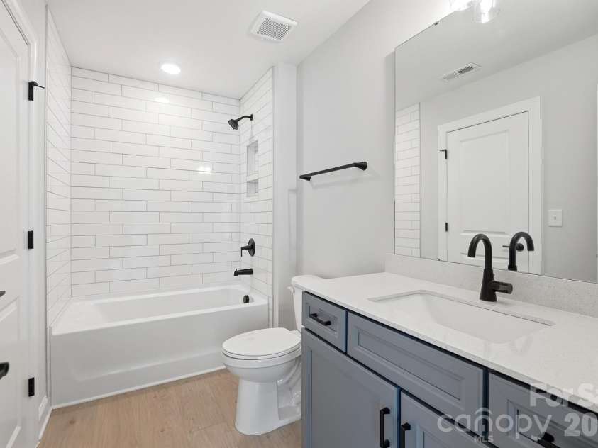 3077 Founding Fathers Drive, Gastonia, NC 28056.  MLS# CAR4335380, YatesRealty ID 23830. Upper level bathroom