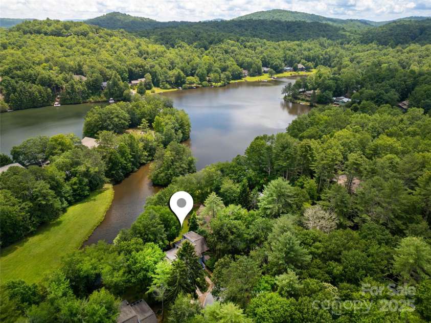 49 Lakeside Villas Drive, Brevard, NC 28712.  MLS# CAR4277437, YatesRealty ID 23831. 
