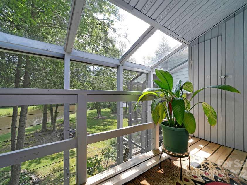 49 Lakeside Villas Drive, Brevard, NC 28712.  MLS# CAR4277437, YatesRealty ID 23831. 