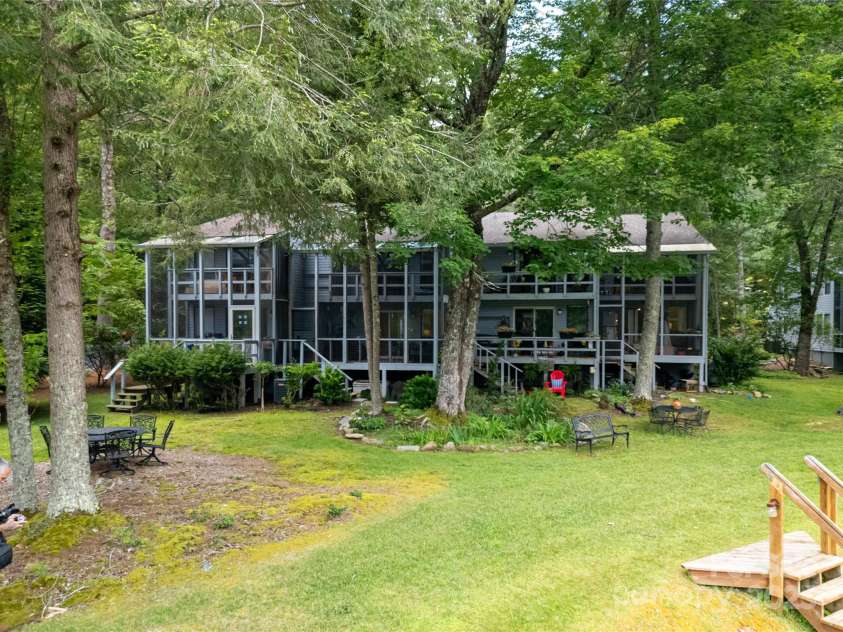49 Lakeside Villas Drive, Brevard, NC 28712.  MLS# CAR4277437, YatesRealty ID 23831. 