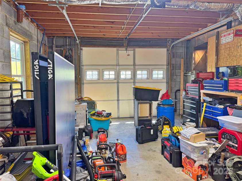 1586 Arbuckle Road, Burnsville, NC 28714.  MLS# CAR4277620, YatesRealty ID 23833. 