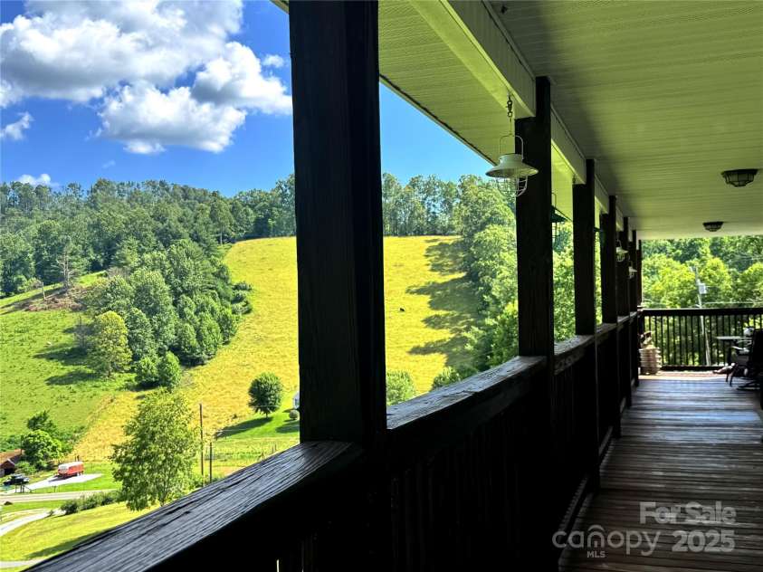 1586 Arbuckle Road, Burnsville, NC 28714.  MLS# CAR4277620, YatesRealty ID 23833. 