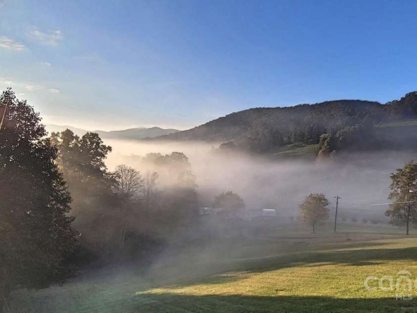 1586 Arbuckle Road, Burnsville, NC 28714.  MLS# CAR4277620, YatesRealty ID 23833. 